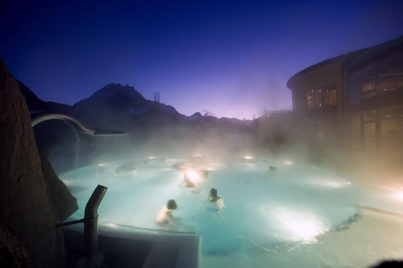 Badehotel Belvair Scuol Konforlar fotoğraf