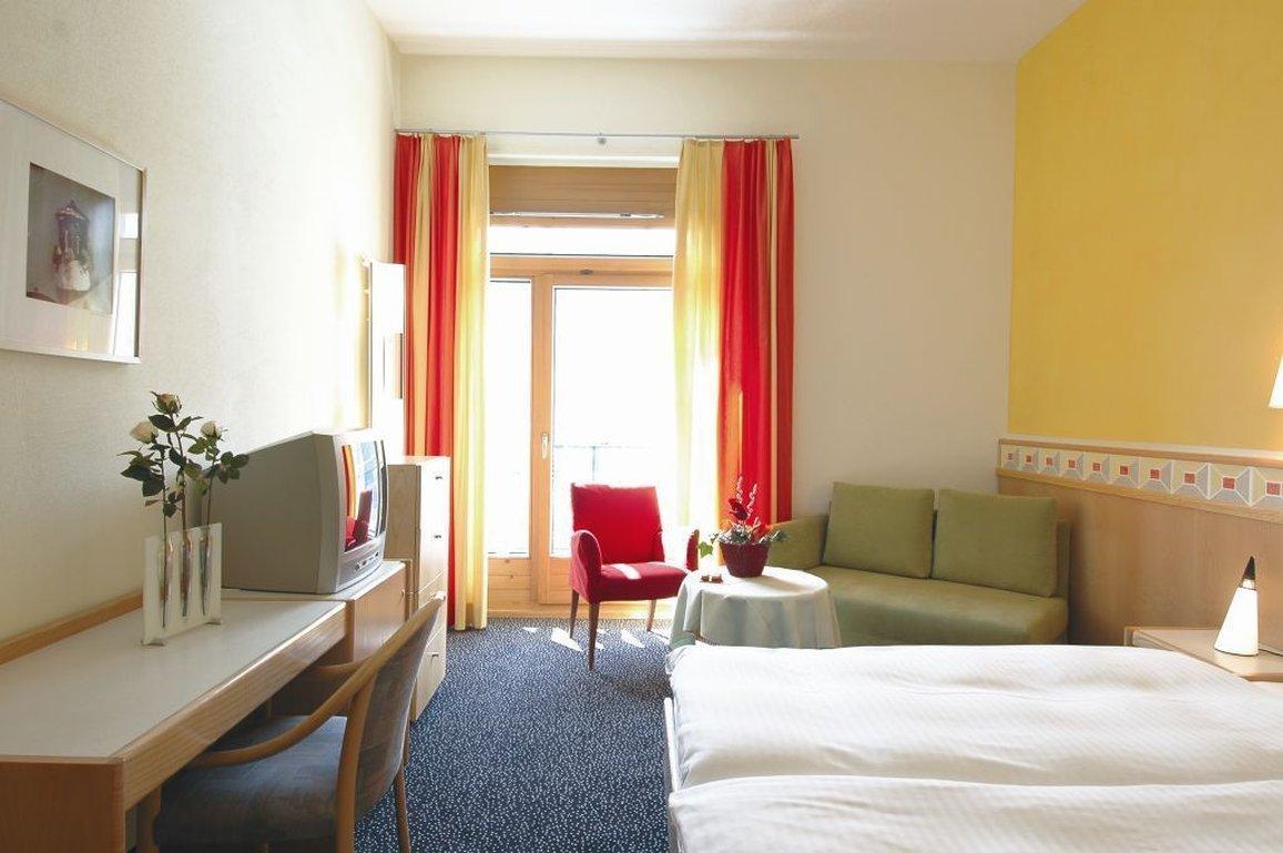 Badehotel Belvair Scuol Dış mekan fotoğraf